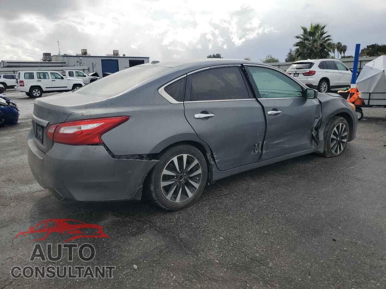 NISSAN ALTIMA 2017 - 1N4AL3AP1HC489355