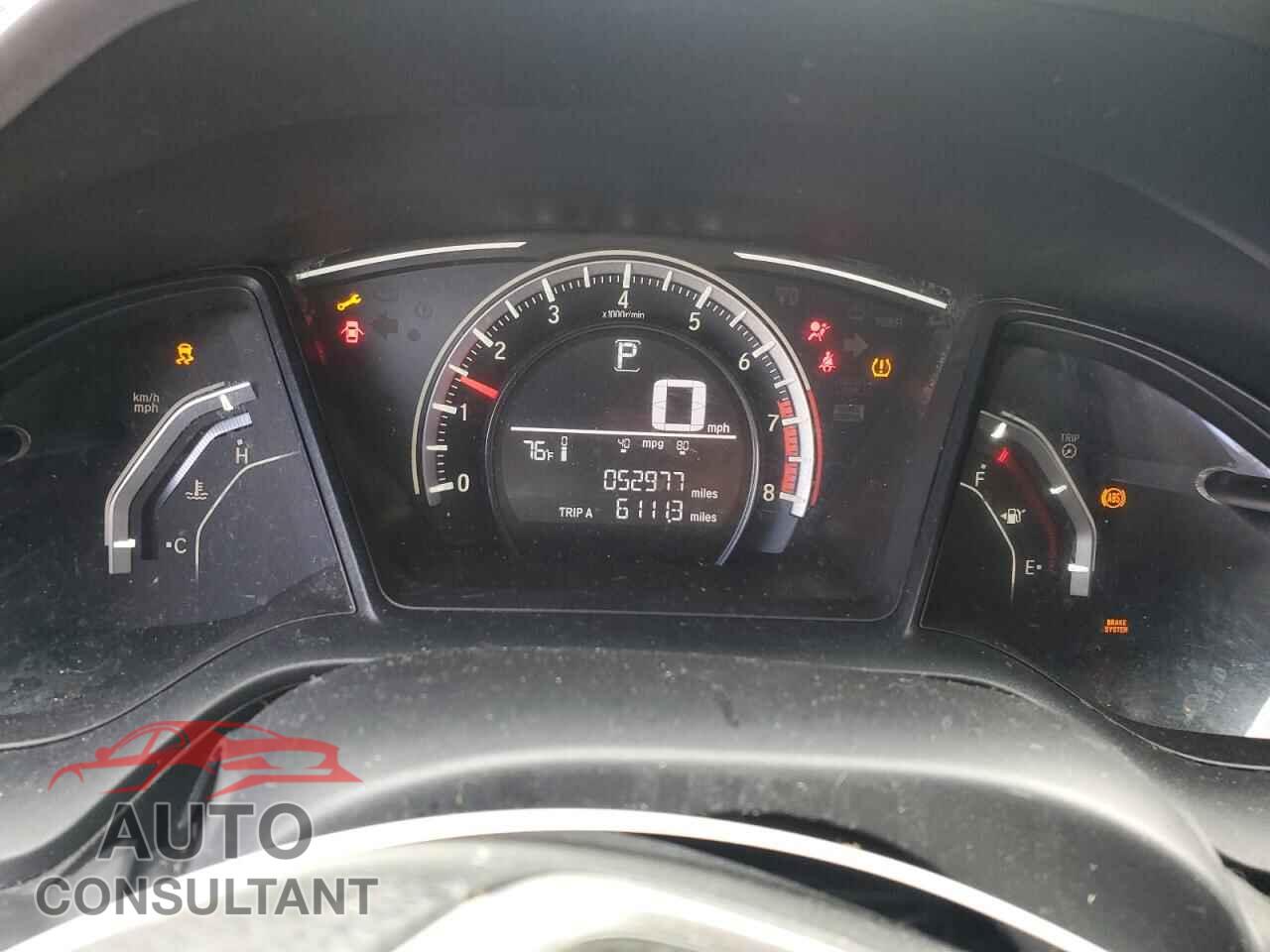 HONDA CIVIC 2018 - 2HGFC2F57JH530769