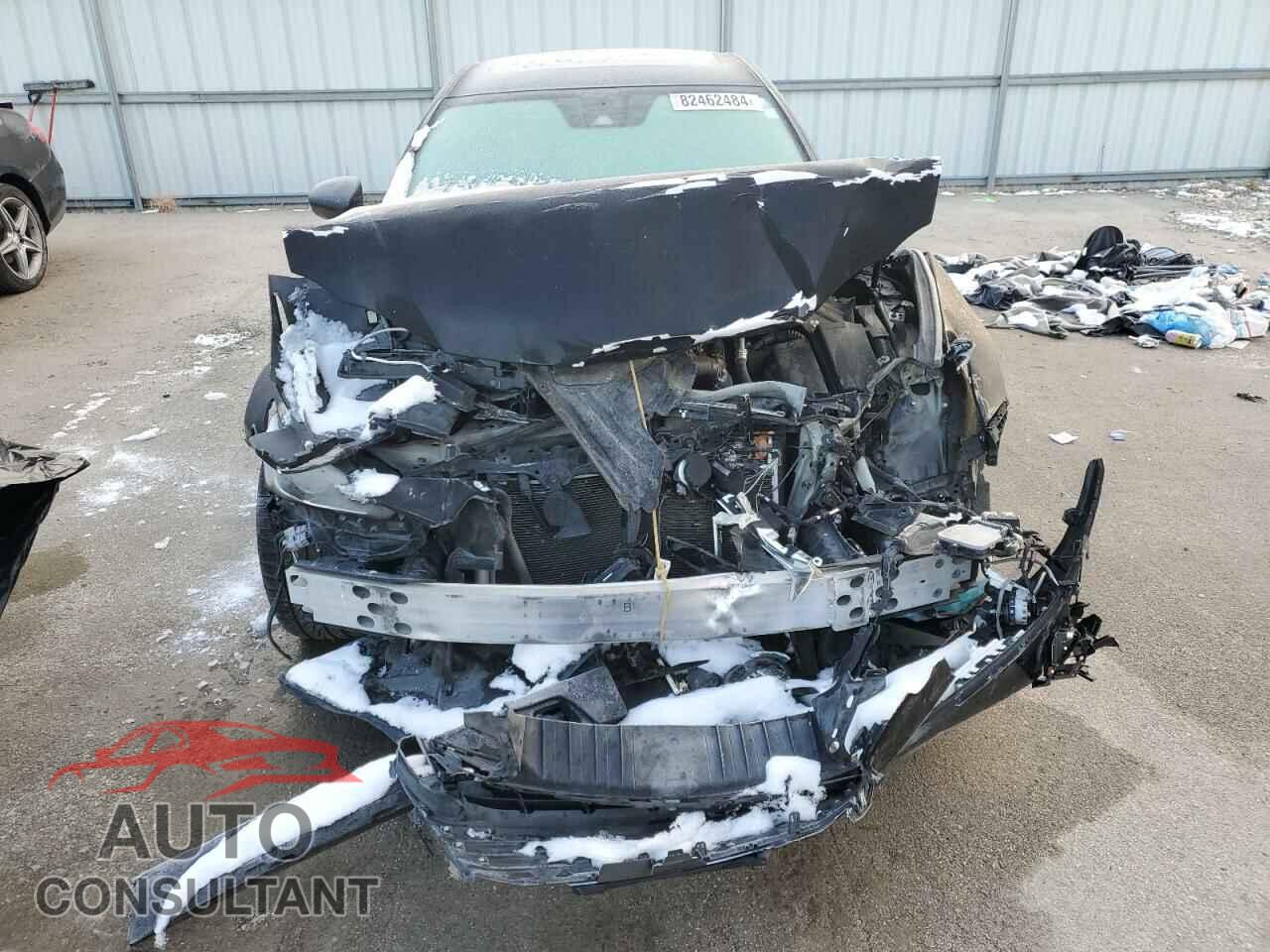 LEXUS IS 2018 - JTHBA1D24J5063645