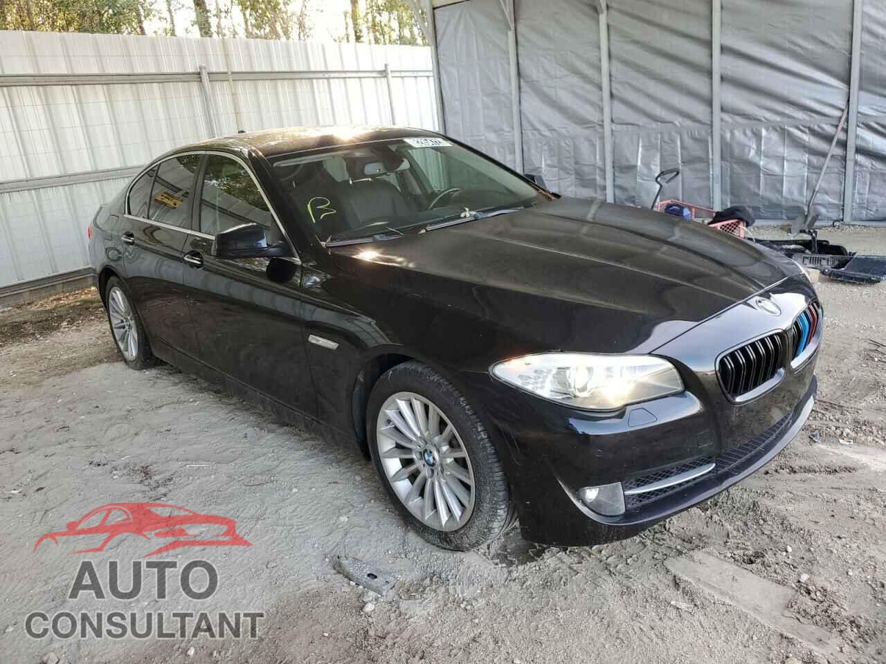 BMW 5 SERIES 2013 - WBAFR7C50DC823576