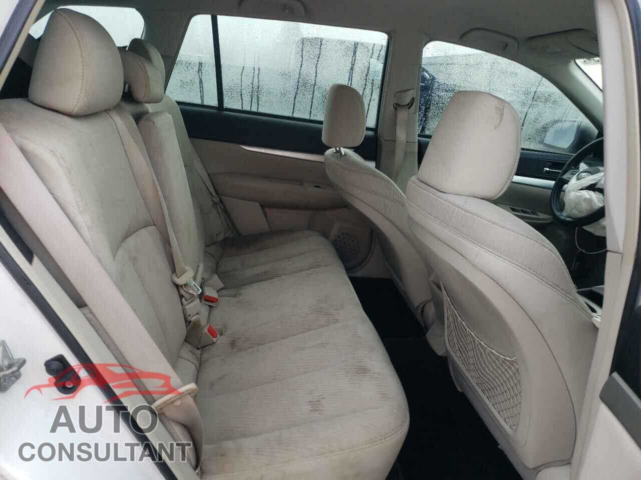 SUBARU OUTBACK 2011 - 4S4BRBAC2B3427261