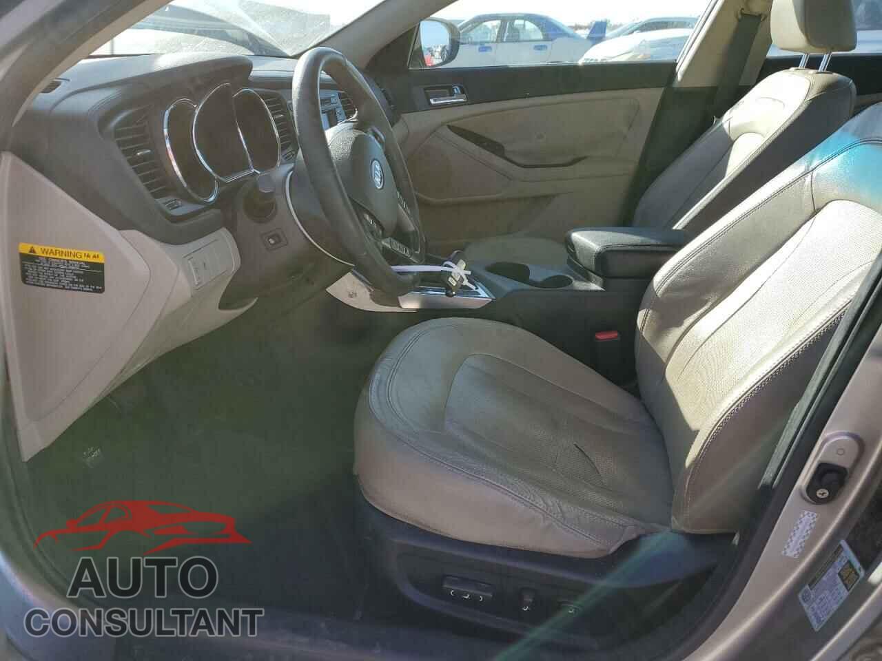 KIA OPTIMA 2011 - KNAGN4A7XB5053116
