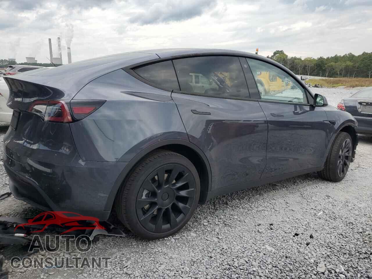 TESLA MODEL Y 2023 - 7SAYGDEE5PF625521