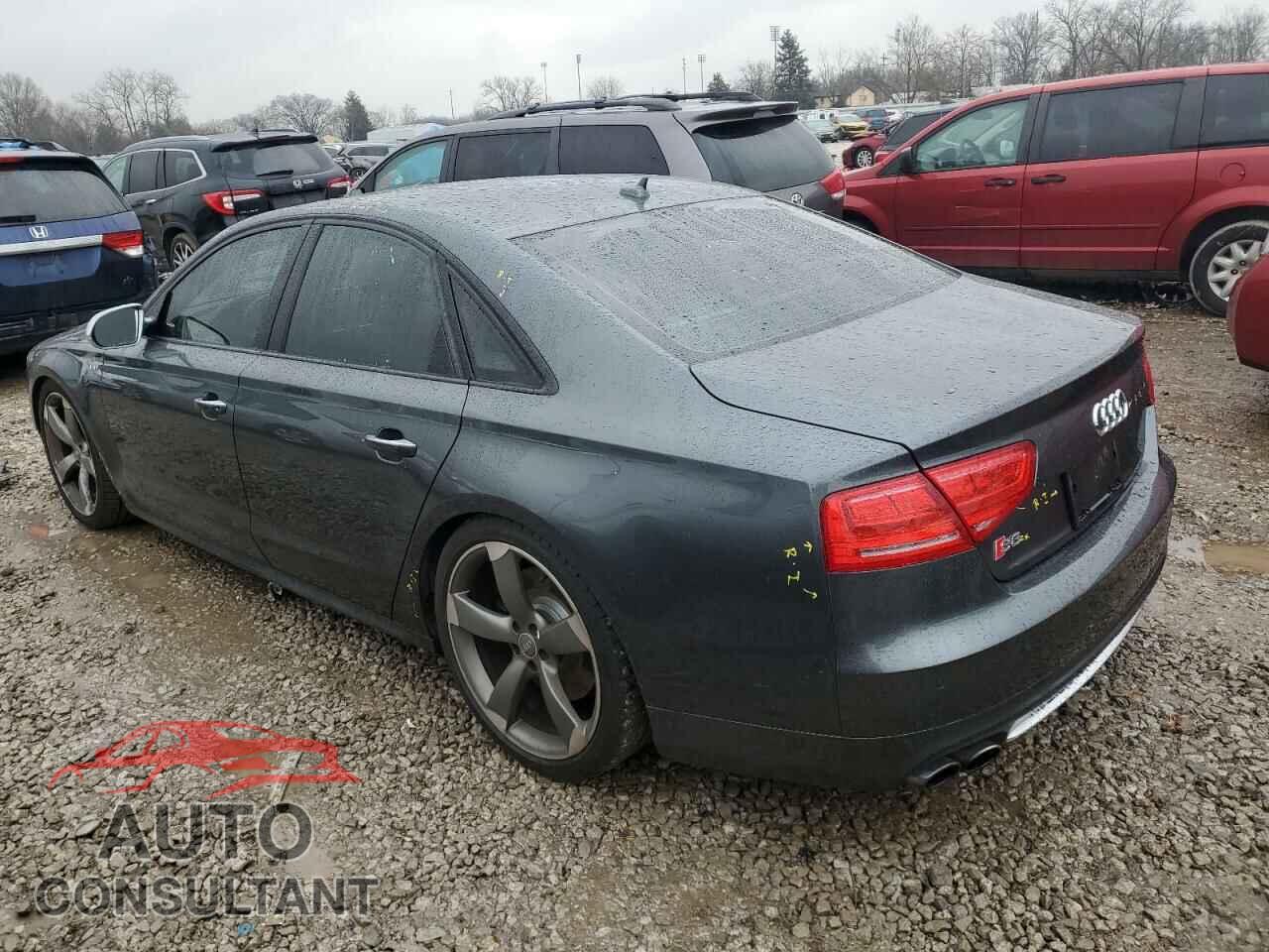 AUDI S8 2013 - WAUD2AFD4DN020172