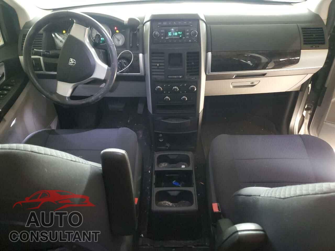 DODGE CARAVAN 2010 - 2D4RN5D16AR120100