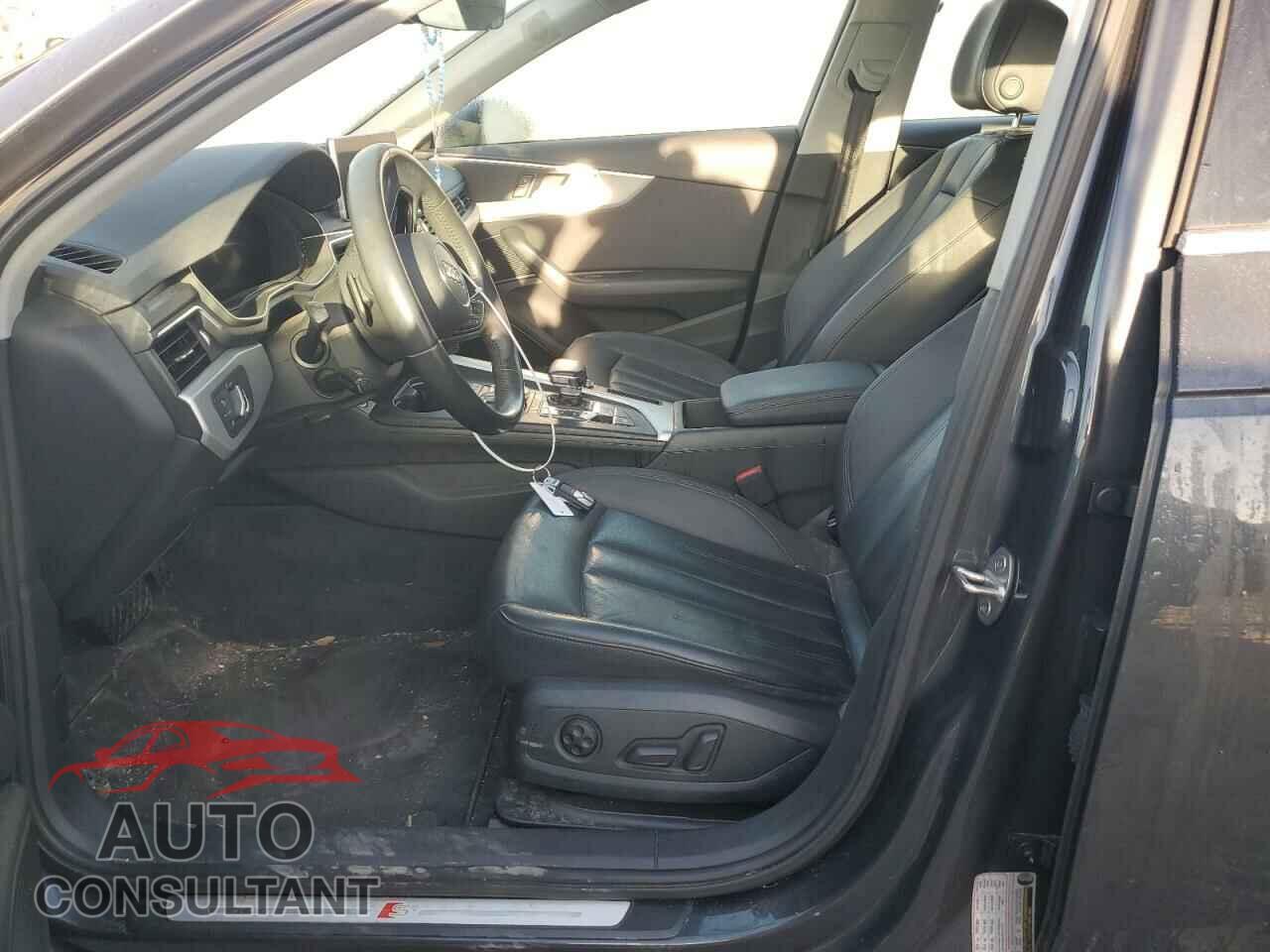 AUDI A4 2017 - WAUENAF49HN014191