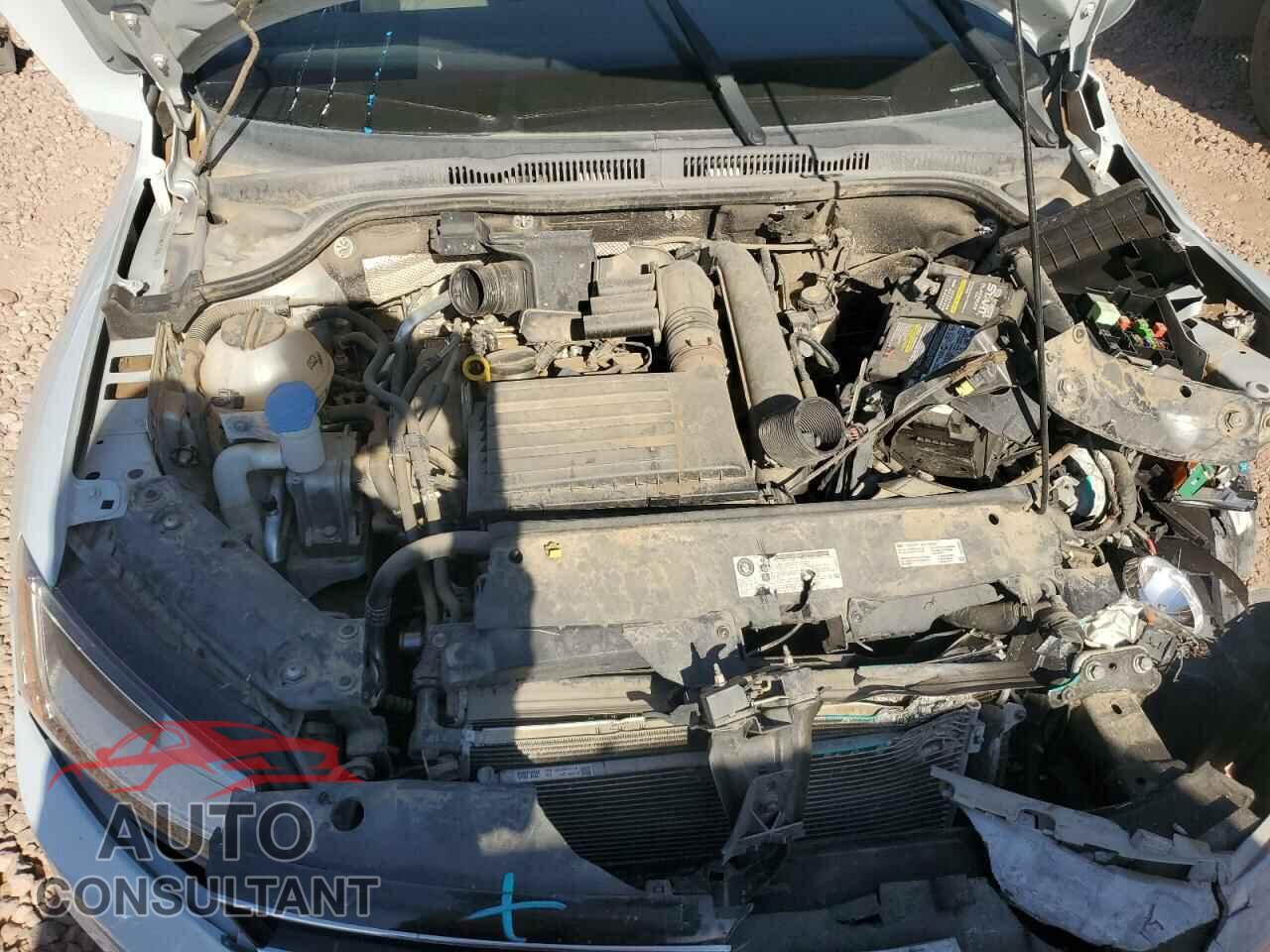 VOLKSWAGEN JETTA 2017 - 3VW2B7AJ7HM411629