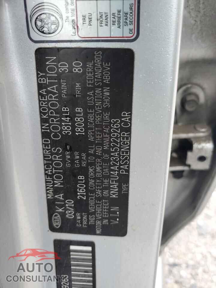 KIA FORTE 2010 - KNAFU4A23A5229263