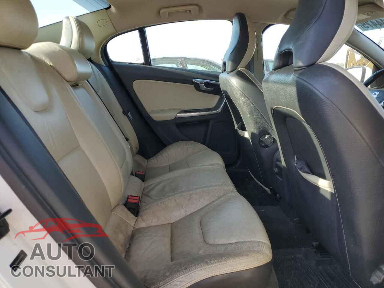 VOLVO S60 2011 - YV1902FH5B2012016