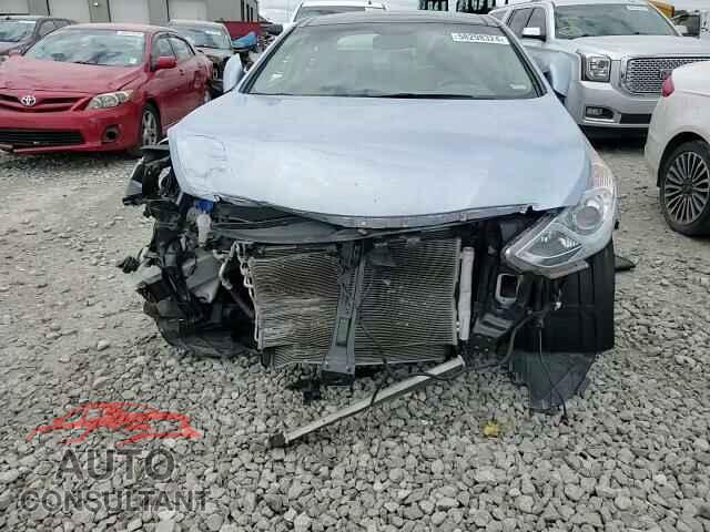 HYUNDAI SONATA 2013 - KMHEC4A42DA051078