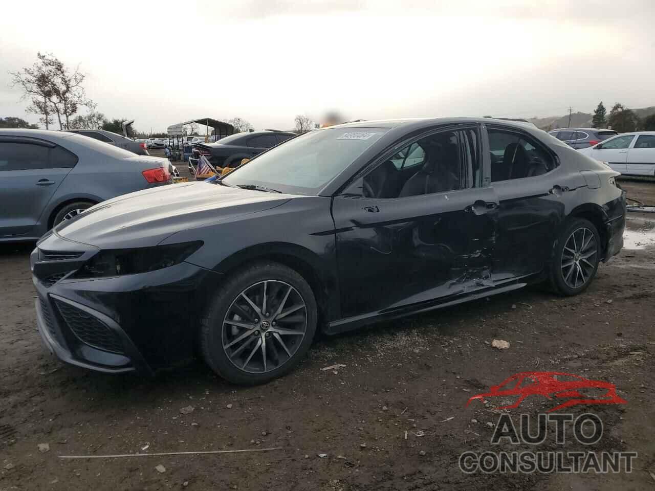 TOYOTA CAMRY 2021 - 4T1G11AK8MU460065