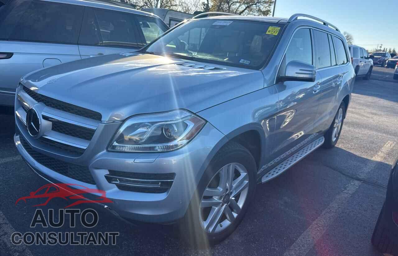 MERCEDES-BENZ GL-CLASS 2015 - 4JGDF6EE2FA504801