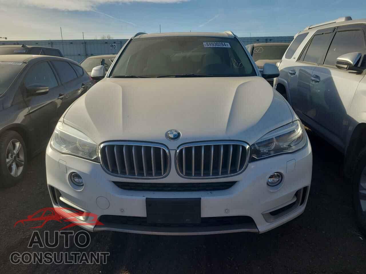 BMW X5 2014 - 5UXKS4C59E0C06802