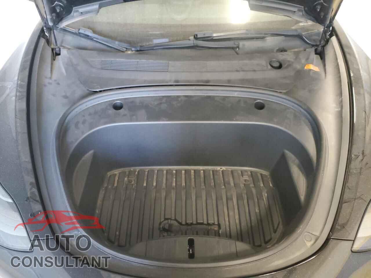 TESLA MODEL 3 2023 - 5YJ3E1EA0PF450491