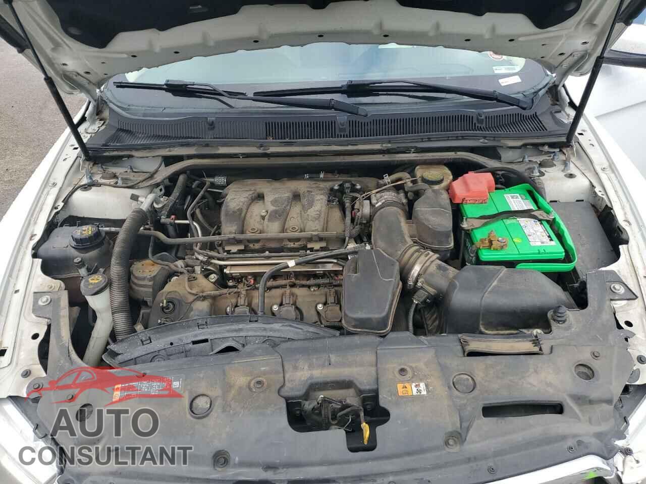 FORD TAURUS 2014 - 1FAHP2E82EG115941