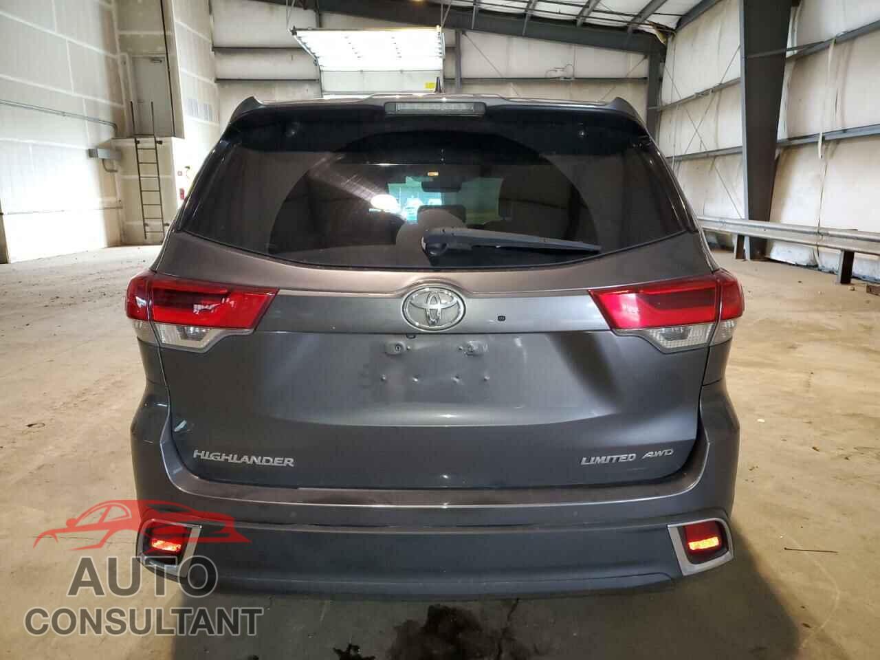 TOYOTA HIGHLANDER 2017 - 5TDDZRFH8HS438105