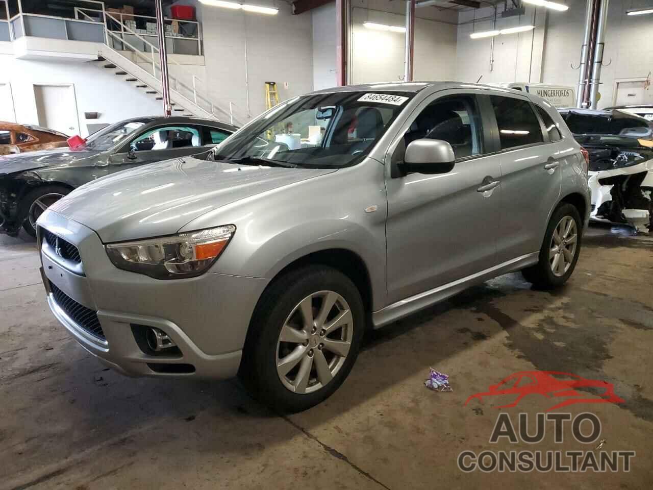 MITSUBISHI OUTLANDER 2012 - JA4AR4AUXCZ009978