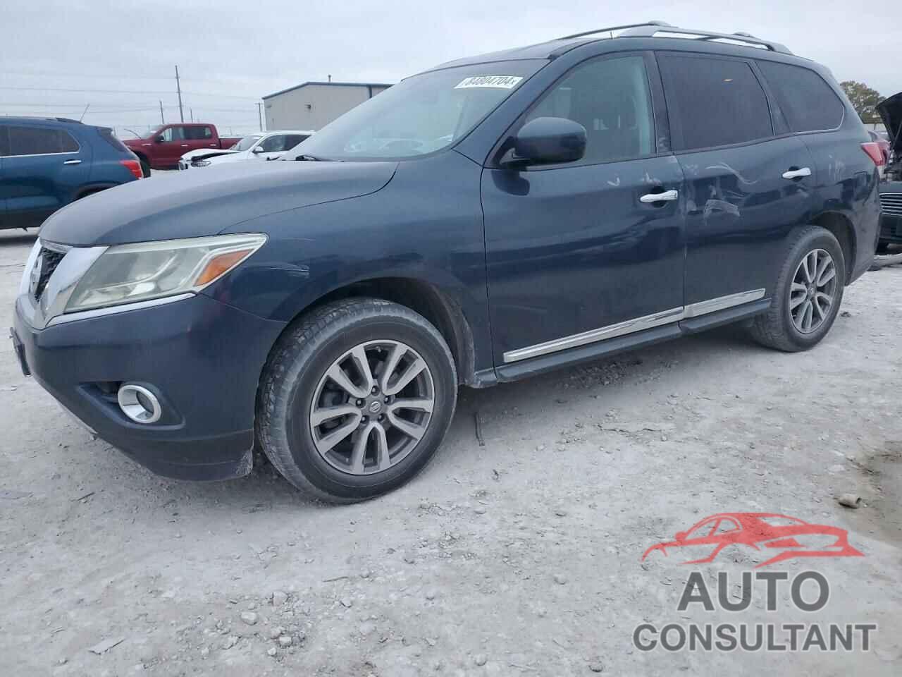 NISSAN PATHFINDER 2013 - 5N1AR2MN2DC614608
