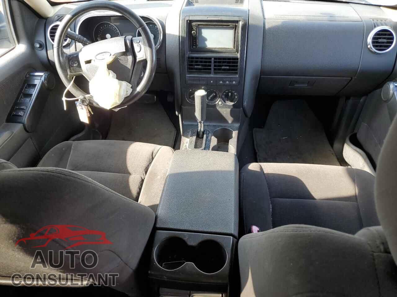 FORD EXPLORER 2010 - 1FMEU7DEXAUA66828