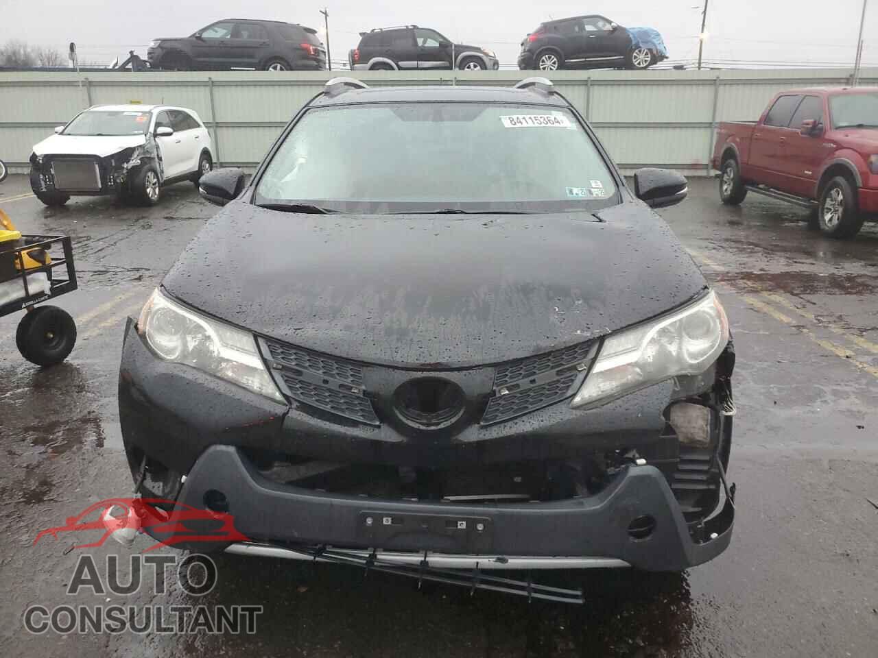 TOYOTA RAV4 2015 - 2T3DFREV2FW261496