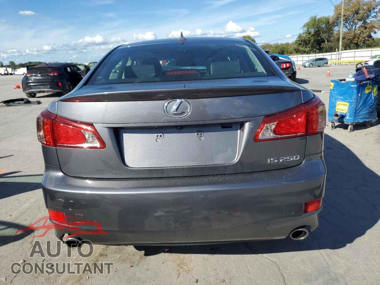 LEXUS IS 2012 - JTHBF5C24C5180946
