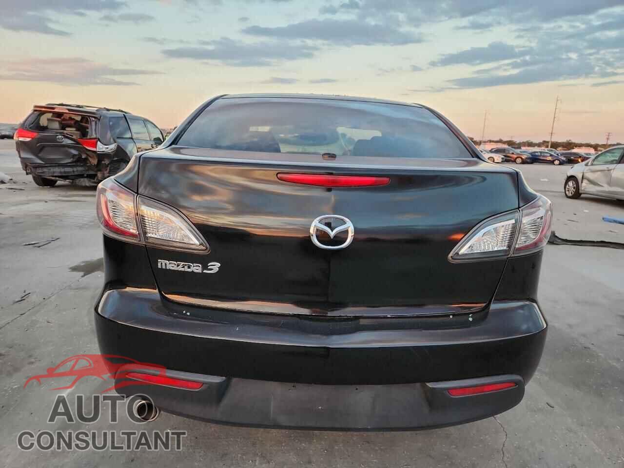 MAZDA 3 2010 - JM1BL1SF5A1238364