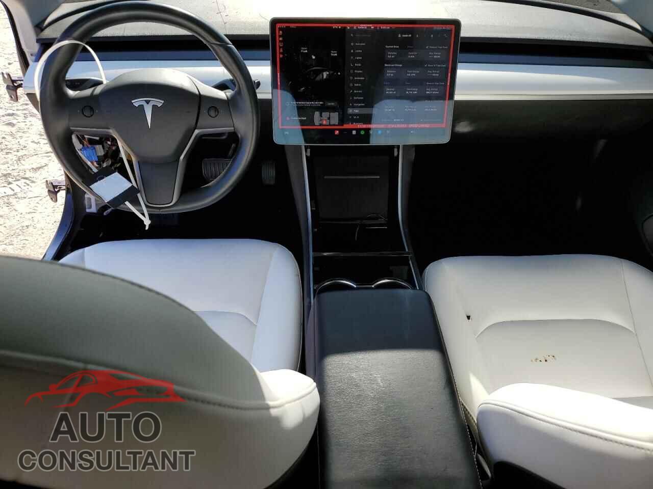 TESLA MODEL 3 2019 - 5YJ3E1EB9KF195051