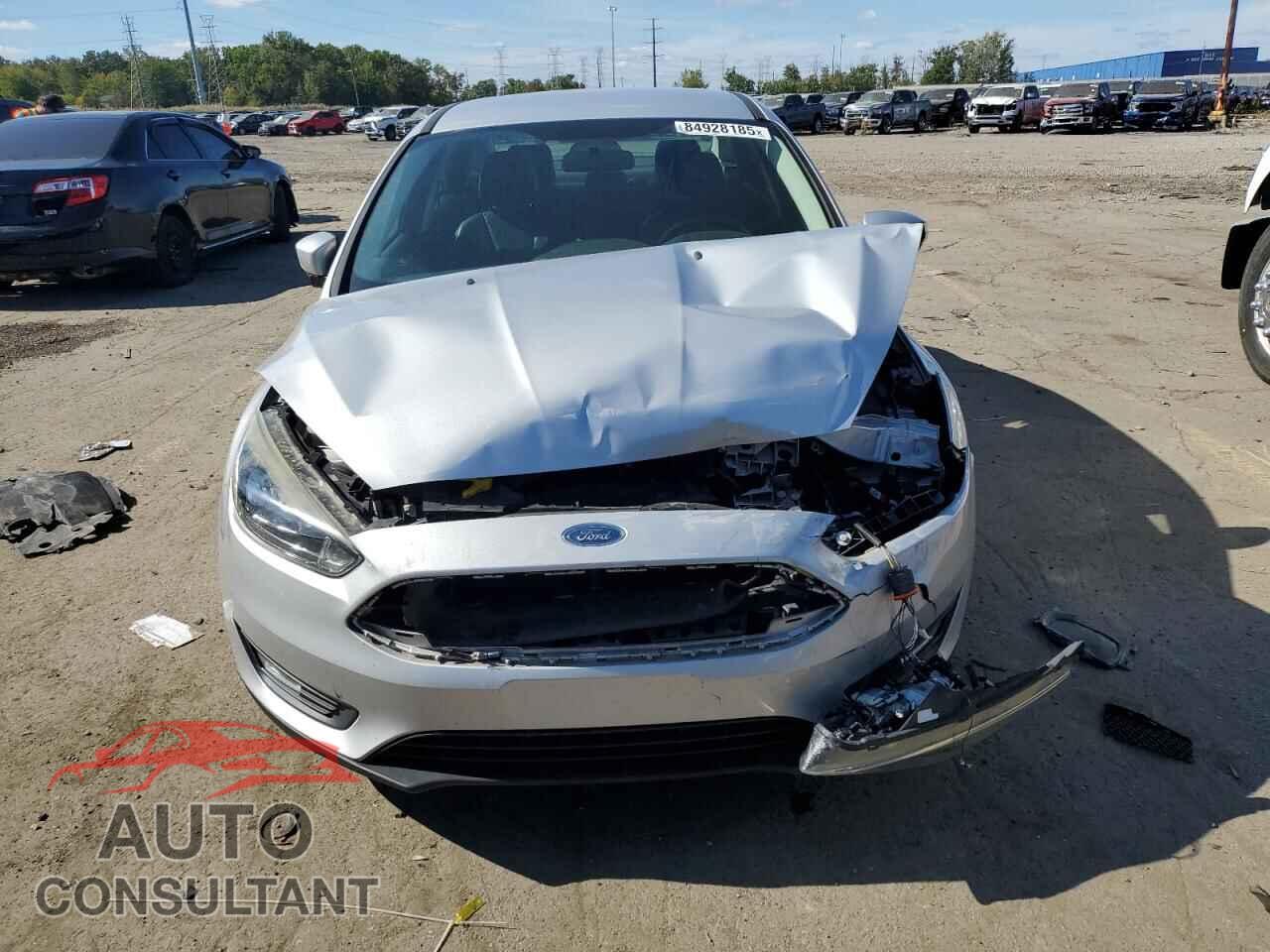 FORD FOCUS 2015 - 1FADP3F26FL347238