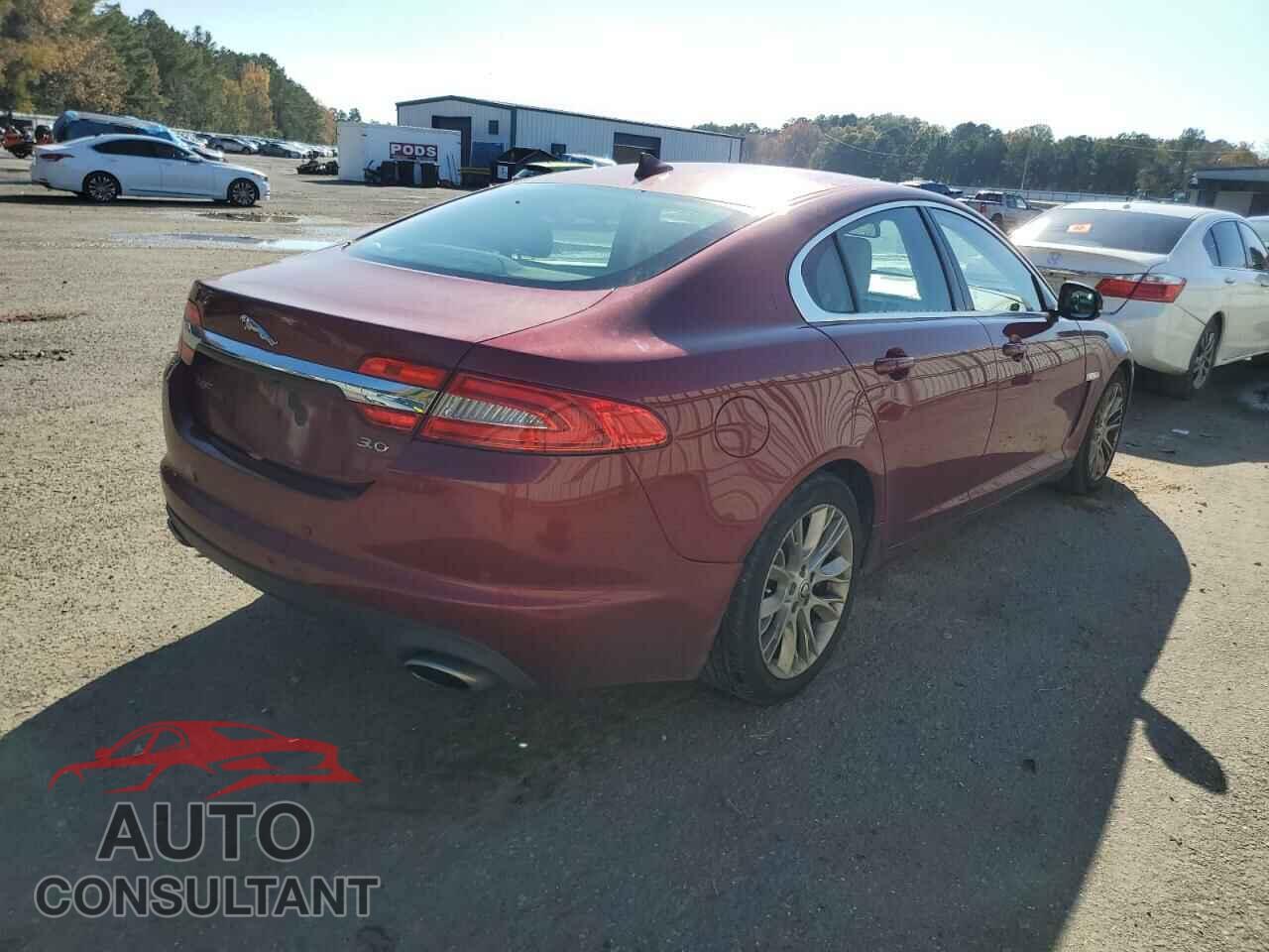 JAGUAR XF 2013 - SAJWA0E71D8S91811
