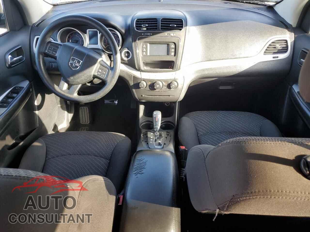 DODGE JOURNEY 2015 - 3C4PDCBG0FT733840