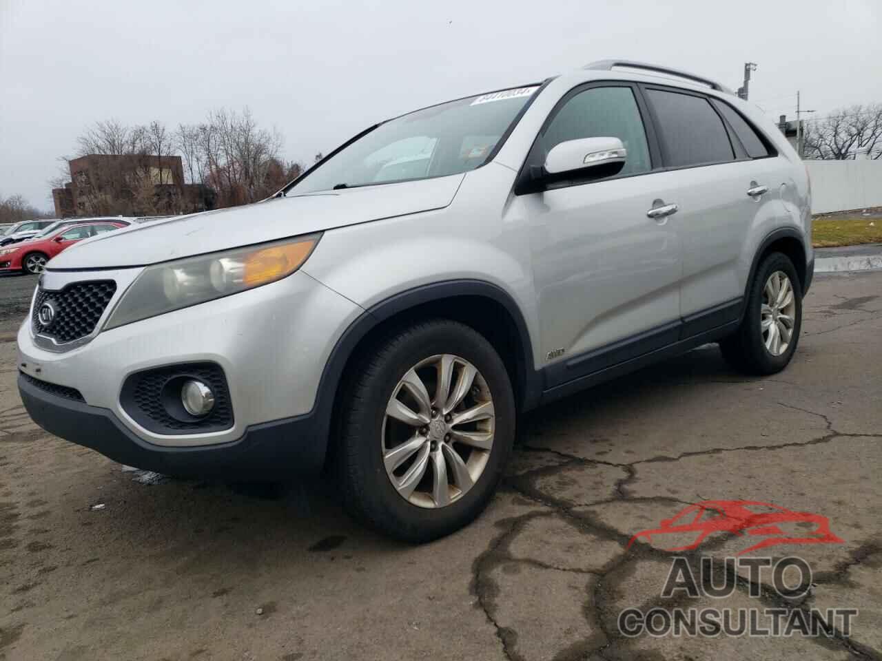 KIA SORENTO 2011 - 5XYKUDA20BG115585