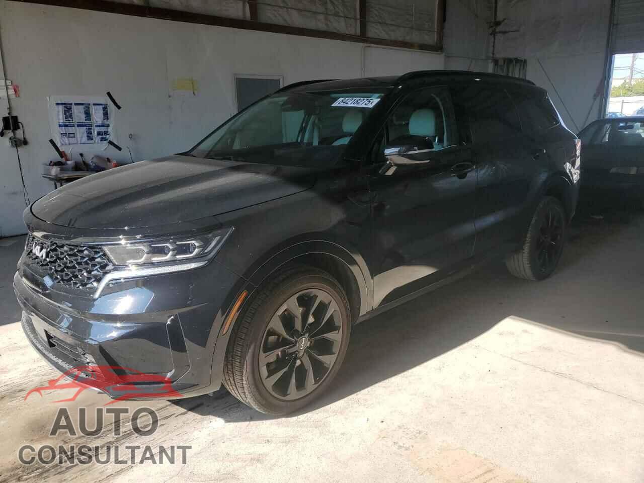 KIA SORENTO 2023 - 5XYRK4LF3PG185920