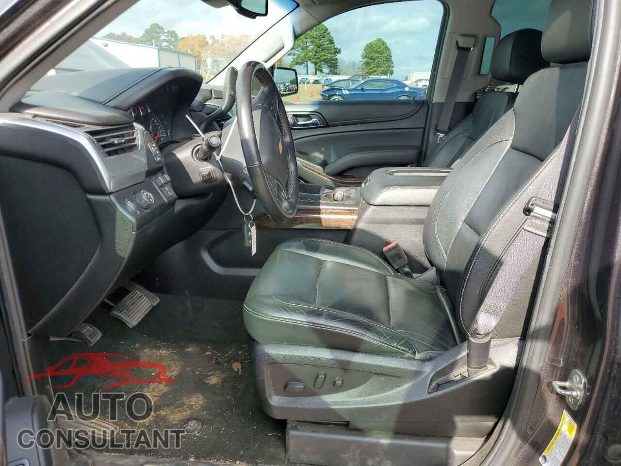 CHEVROLET TAHOE 2017 - 1GNSCBKC8HR150357