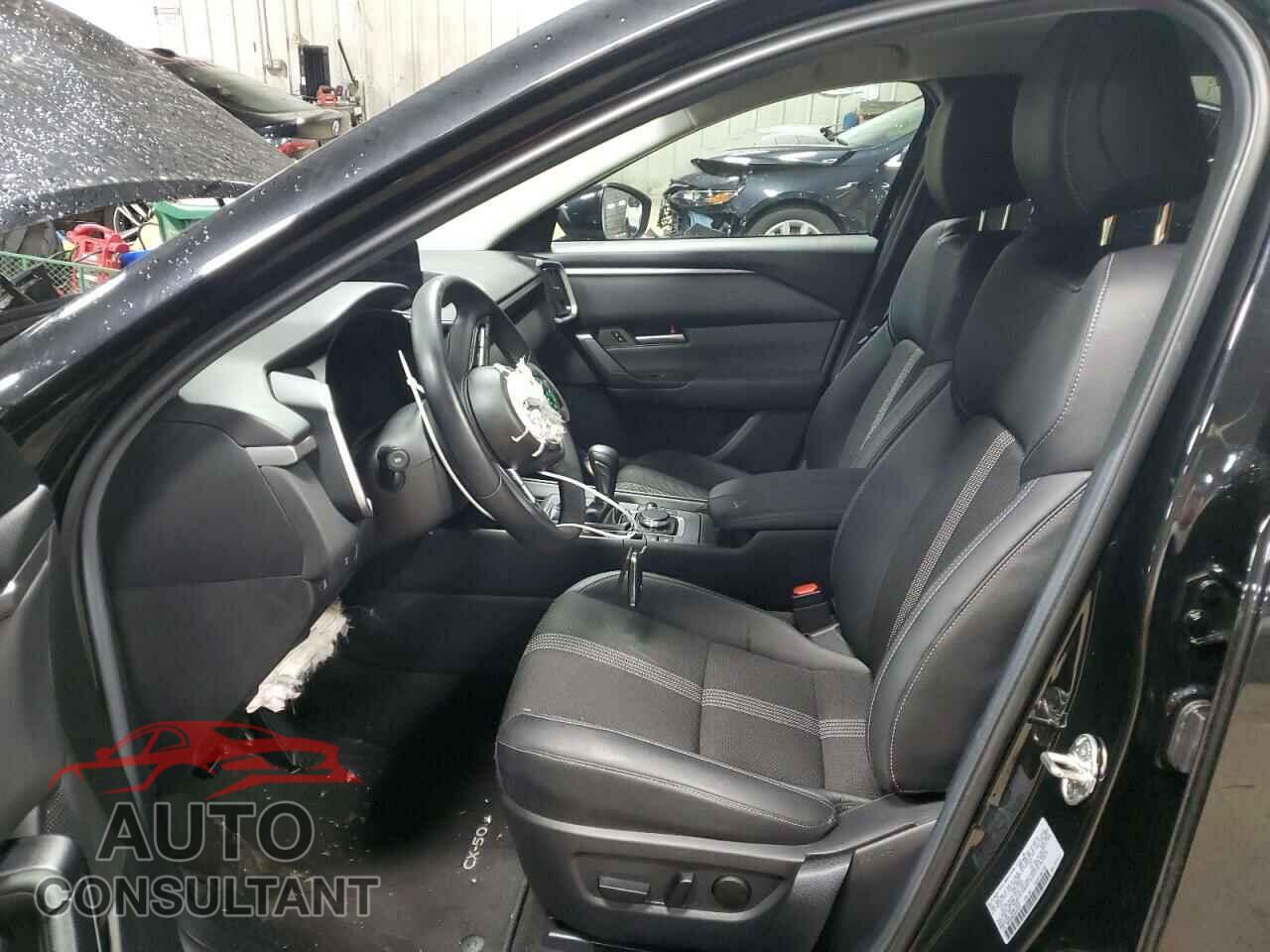 MAZDA CX-50 PREF 2025 - 7MMVABBM5SN300380