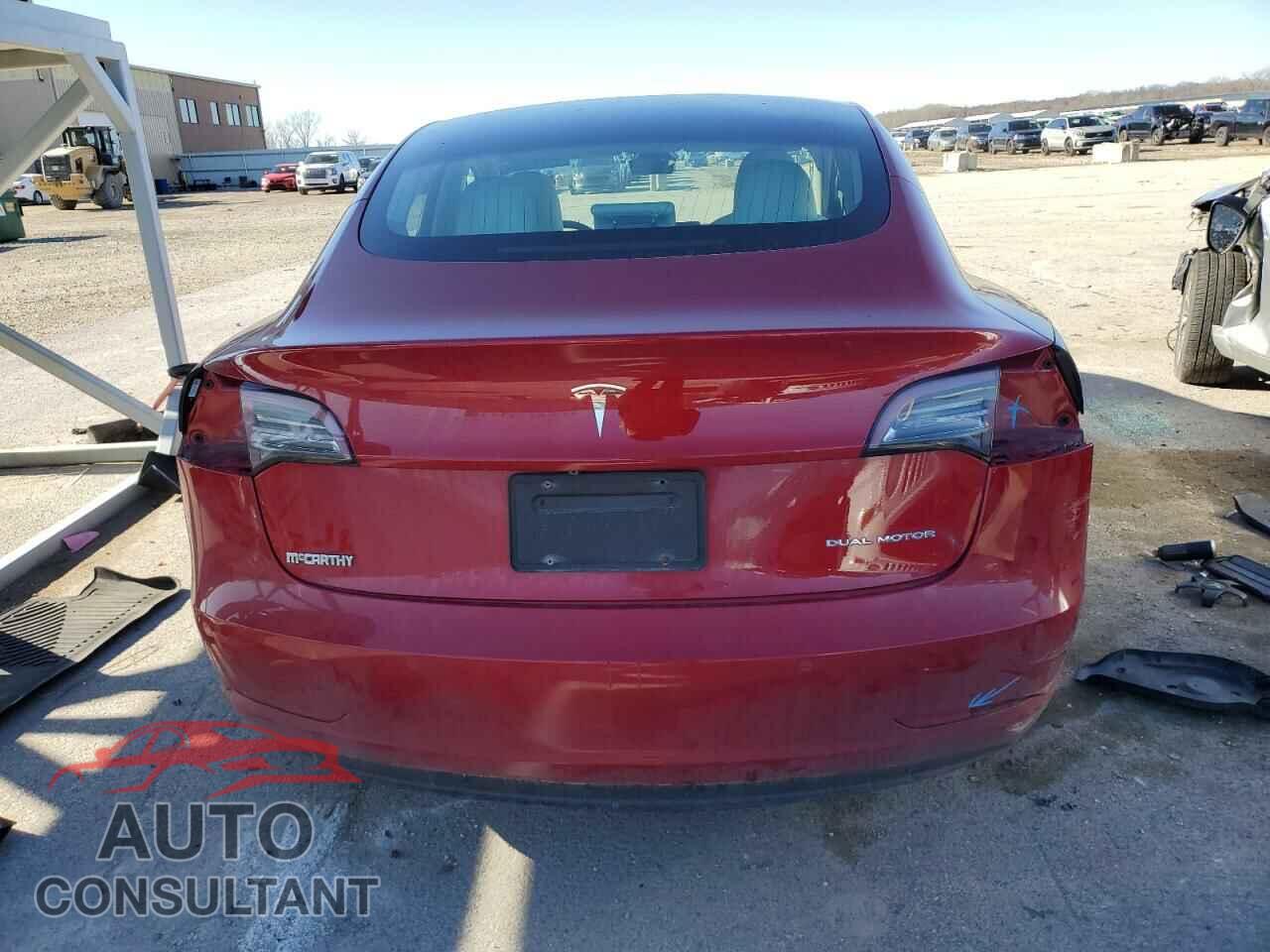 TESLA MODEL 3 2019 - 5YJ3E1EB8KF406885
