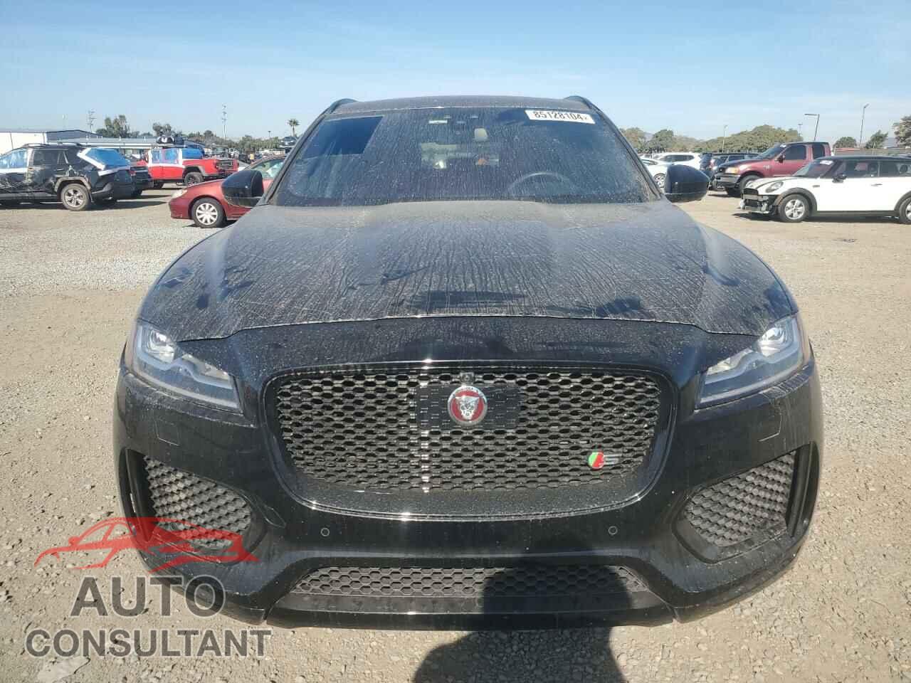 JAGUAR F-PACE 2018 - SADCM2FV2JA250792