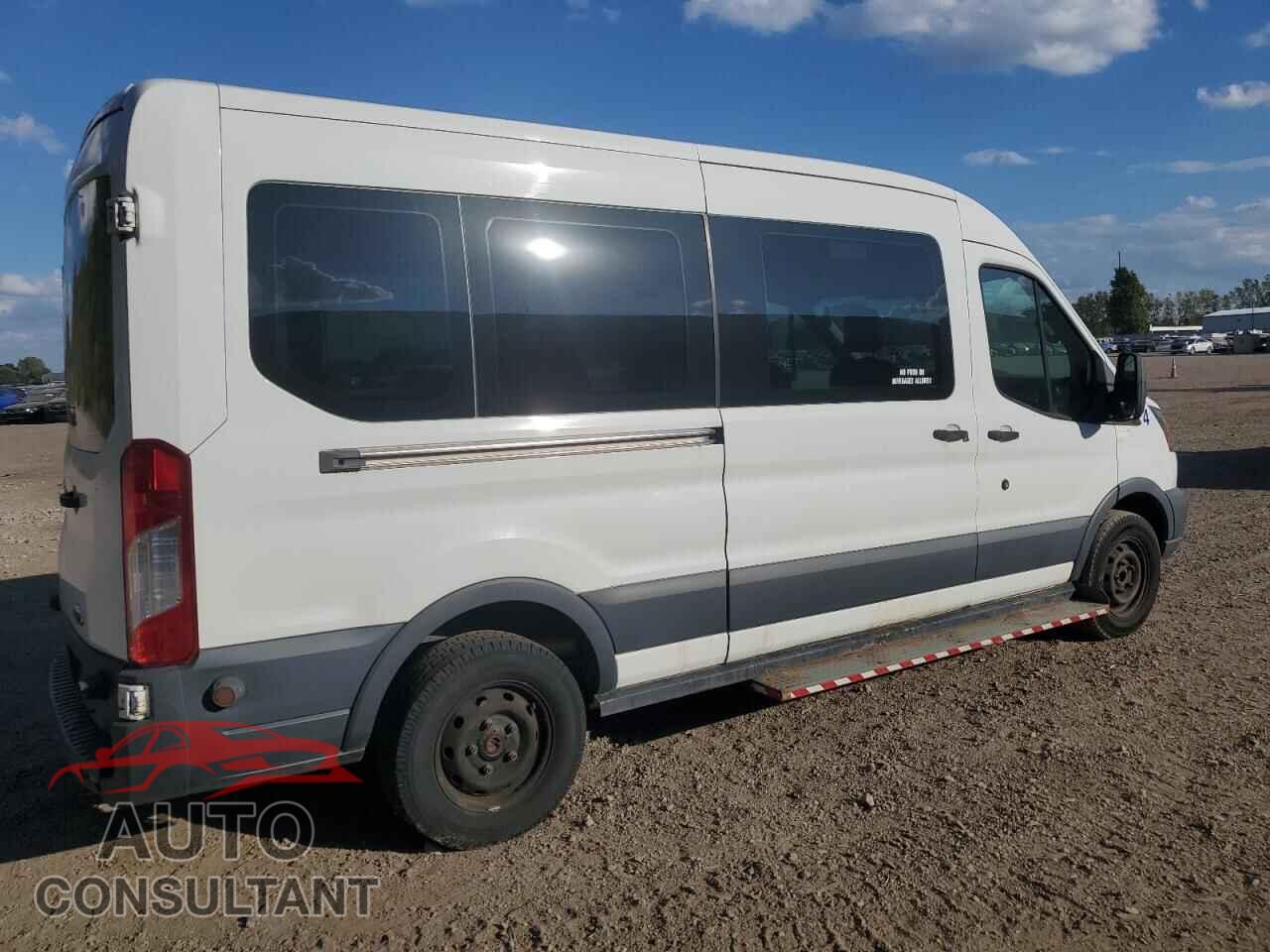 FORD TRANSIT 2015 - 1FTNR2CM3FKB26274