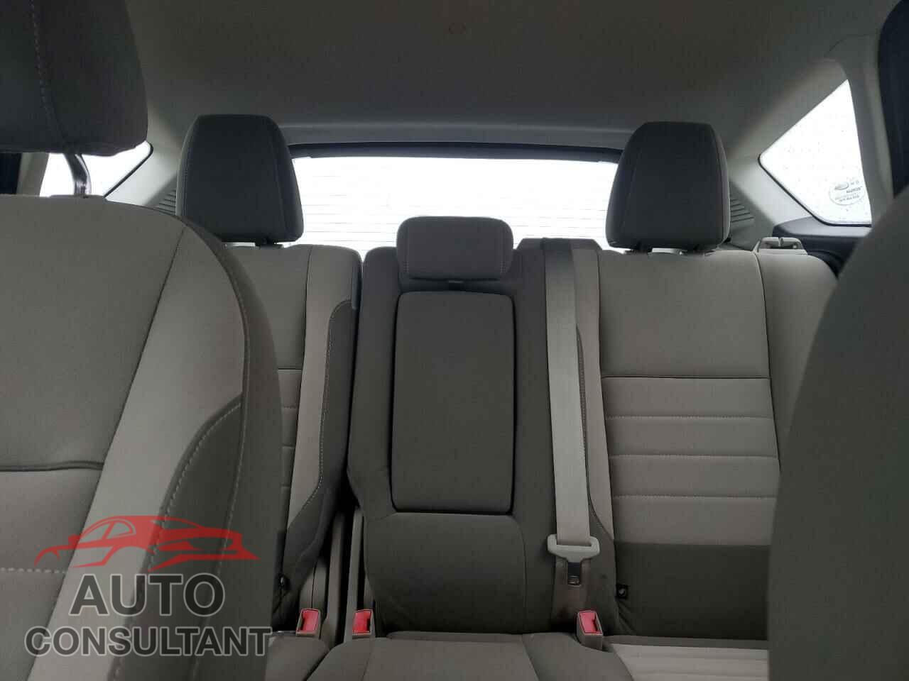 FORD CMAX 2013 - 1FADP5AU4DL522362