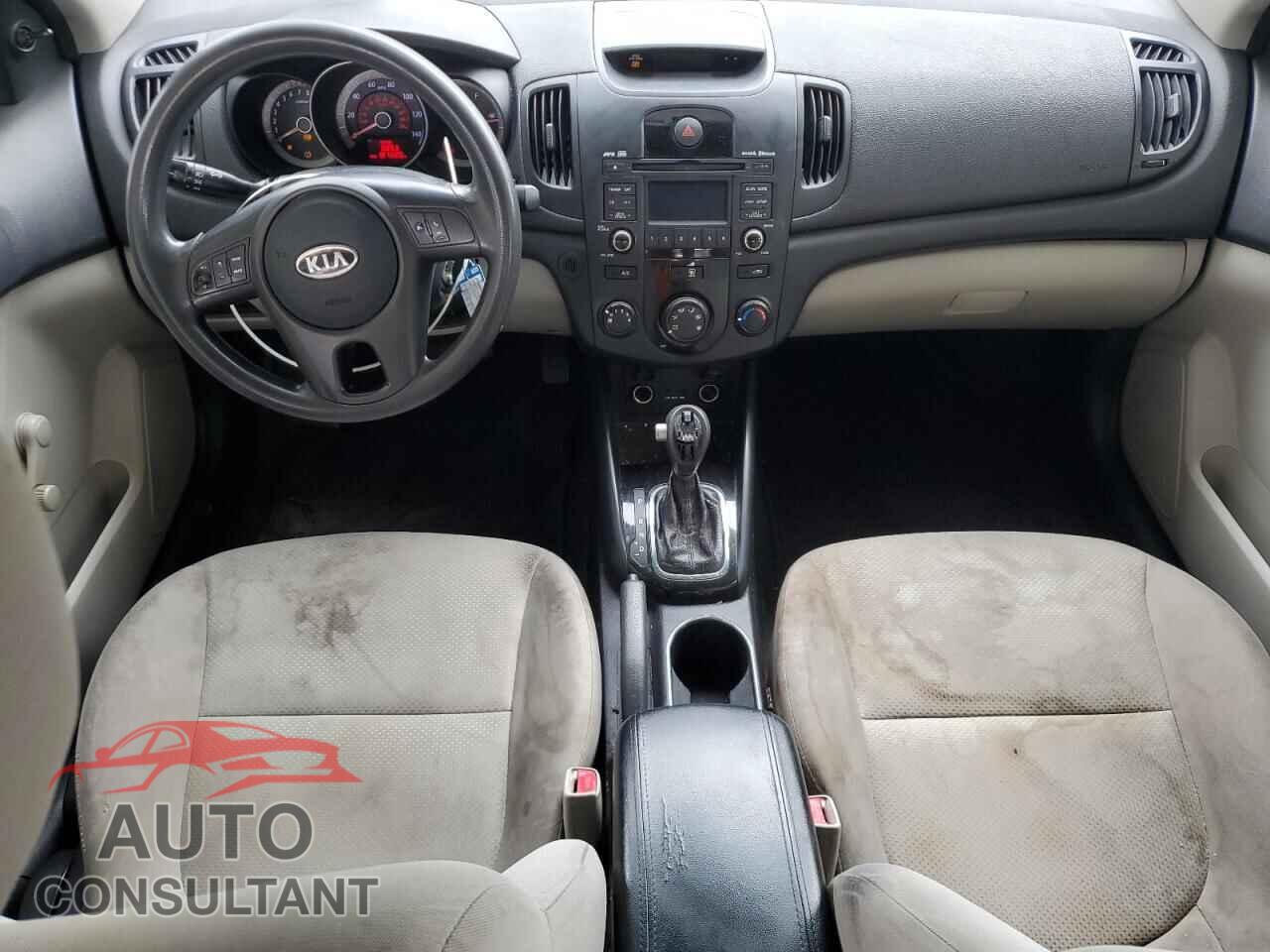 KIA FORTE 2011 - KNAFT4A22B5348247