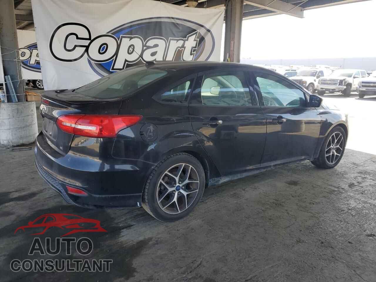 FORD FOCUS 2015 - 1FADP3F27FL211278