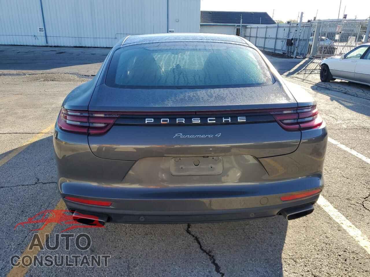 PORSCHE PANAMERA 2017 - WP0AA2A72HL102113