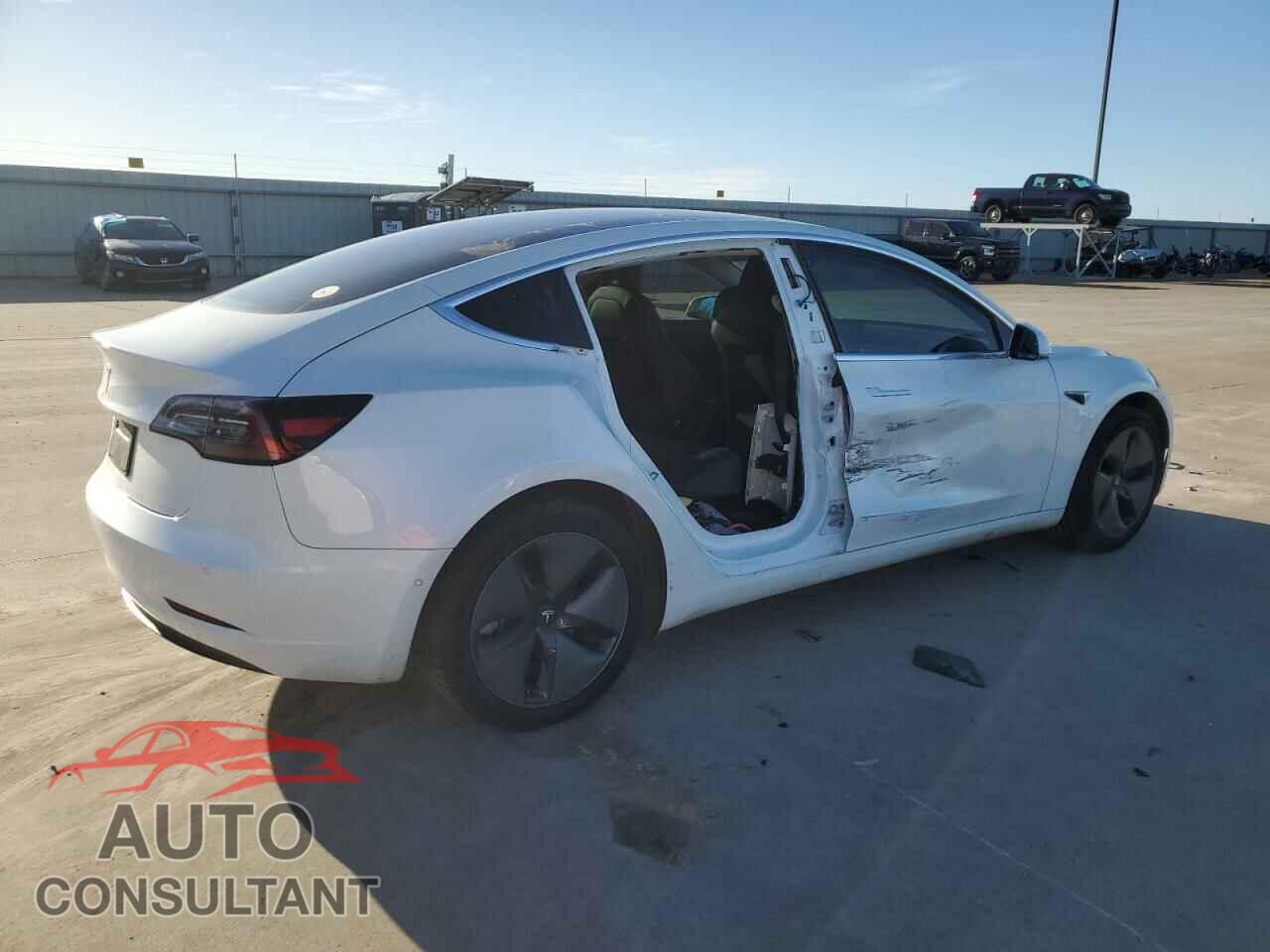 TESLA MODEL 3 2020 - 5YJ3E1EA0LF658610