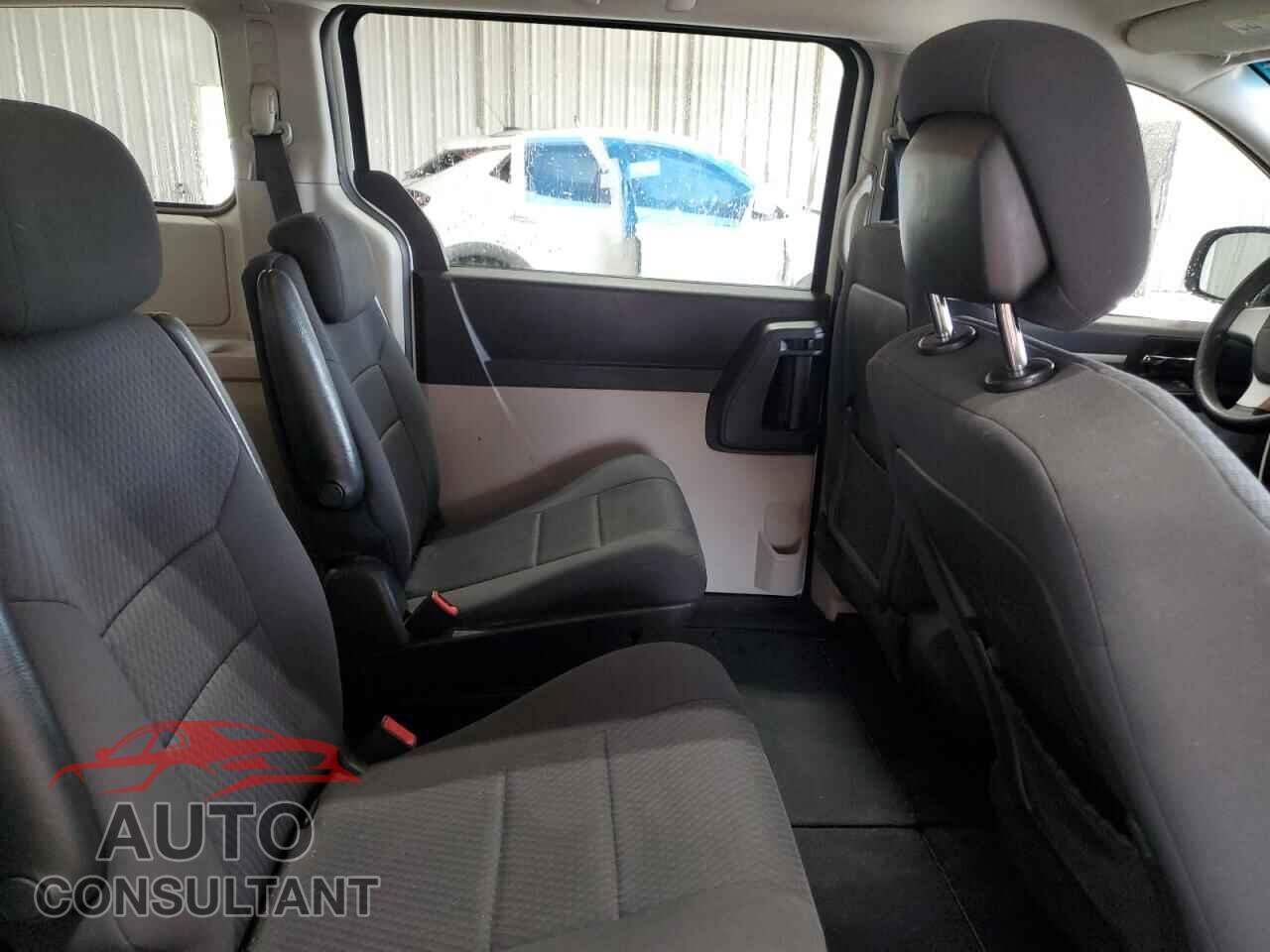 DODGE CARAVAN 2010 - 2D4RN4DE7AR350130