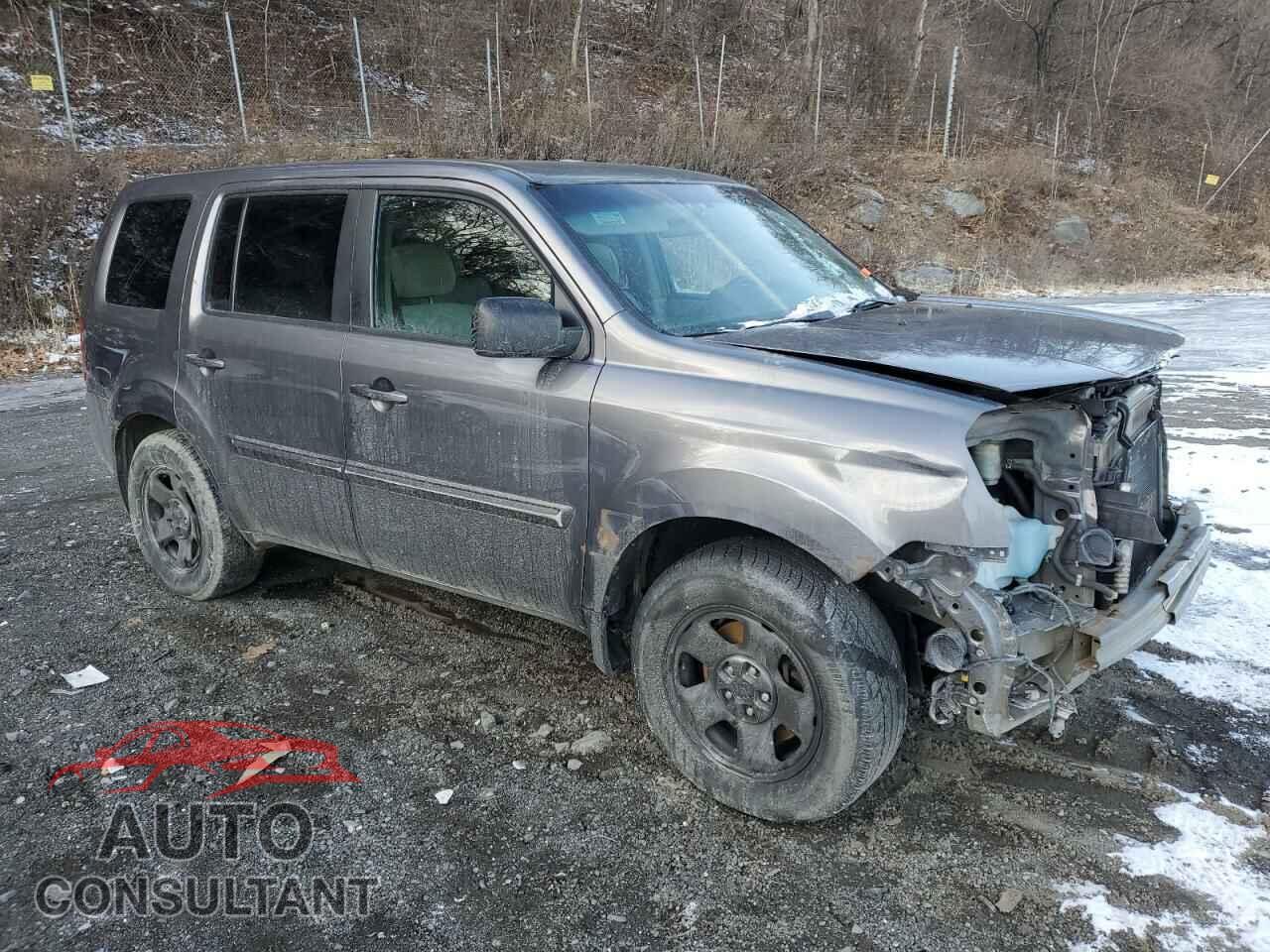 HONDA PILOT 2015 - 5FNYF4H4XFB077663