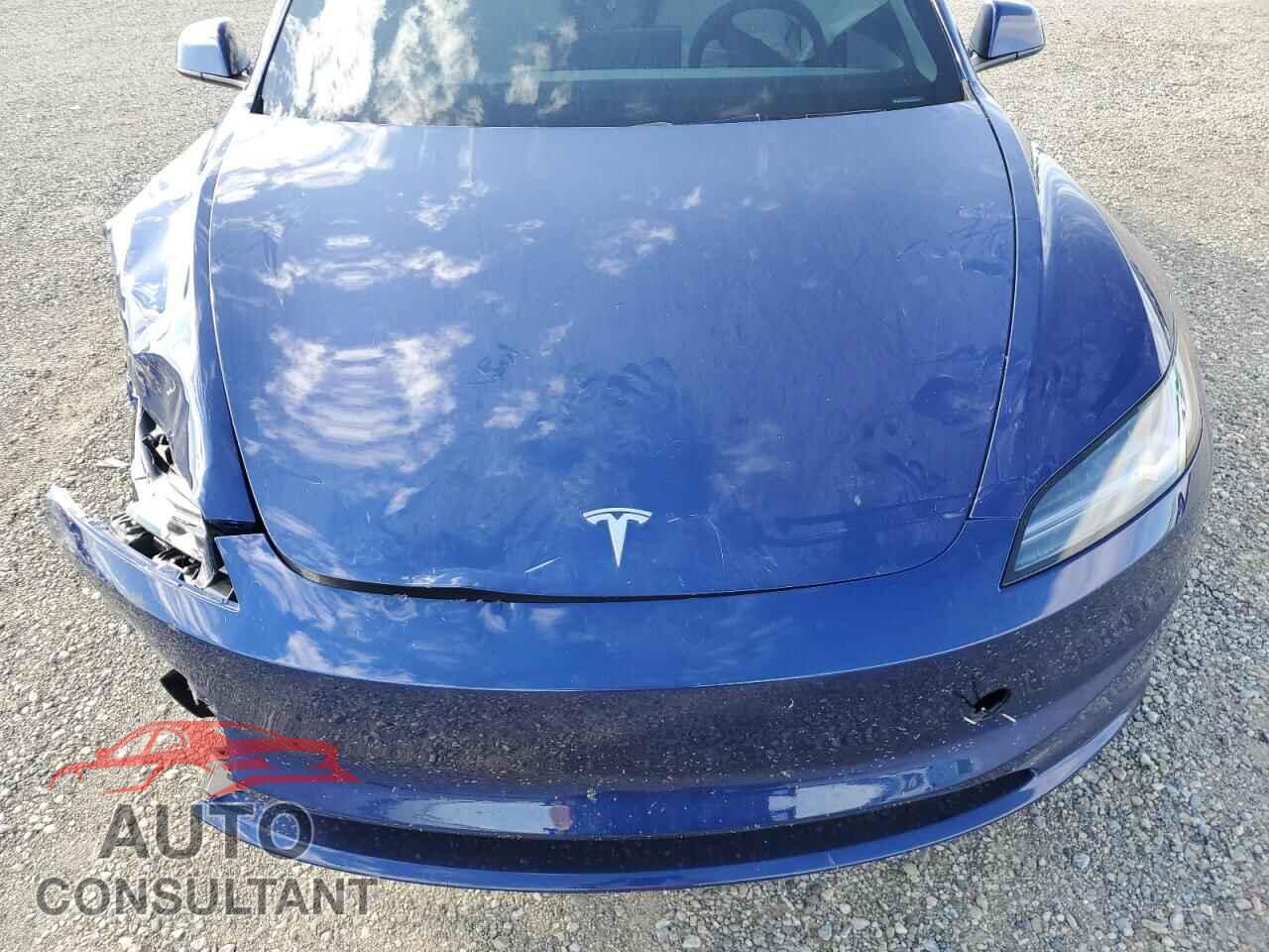 TESLA MODEL 3 2025 - 5YJ3E1EA2SF028750