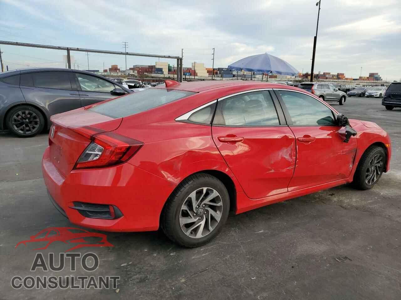 HONDA CIVIC 2018 - 2HGFC2F72JH611096