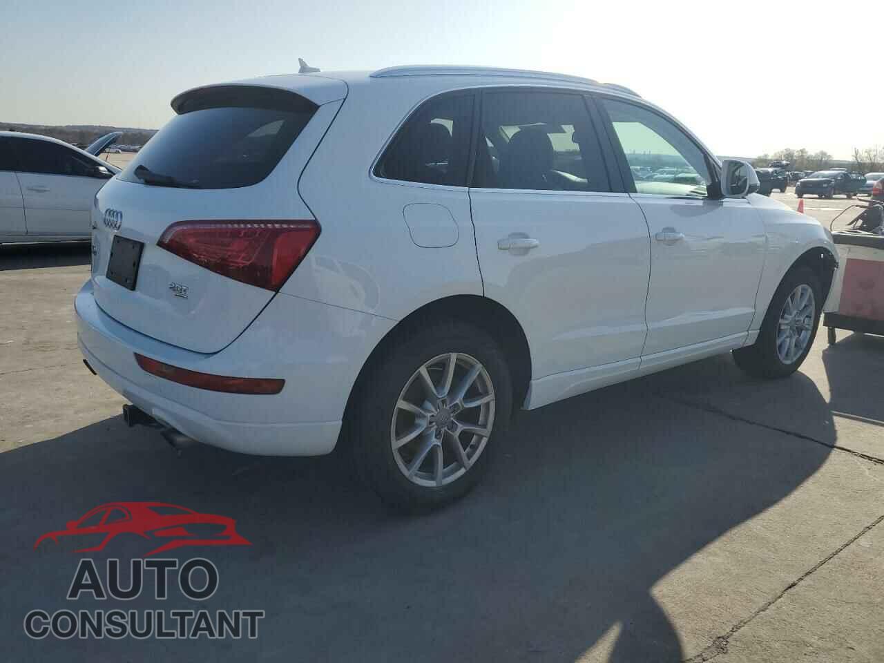 AUDI Q5 2011 - WA1CFAFP4BA076219
