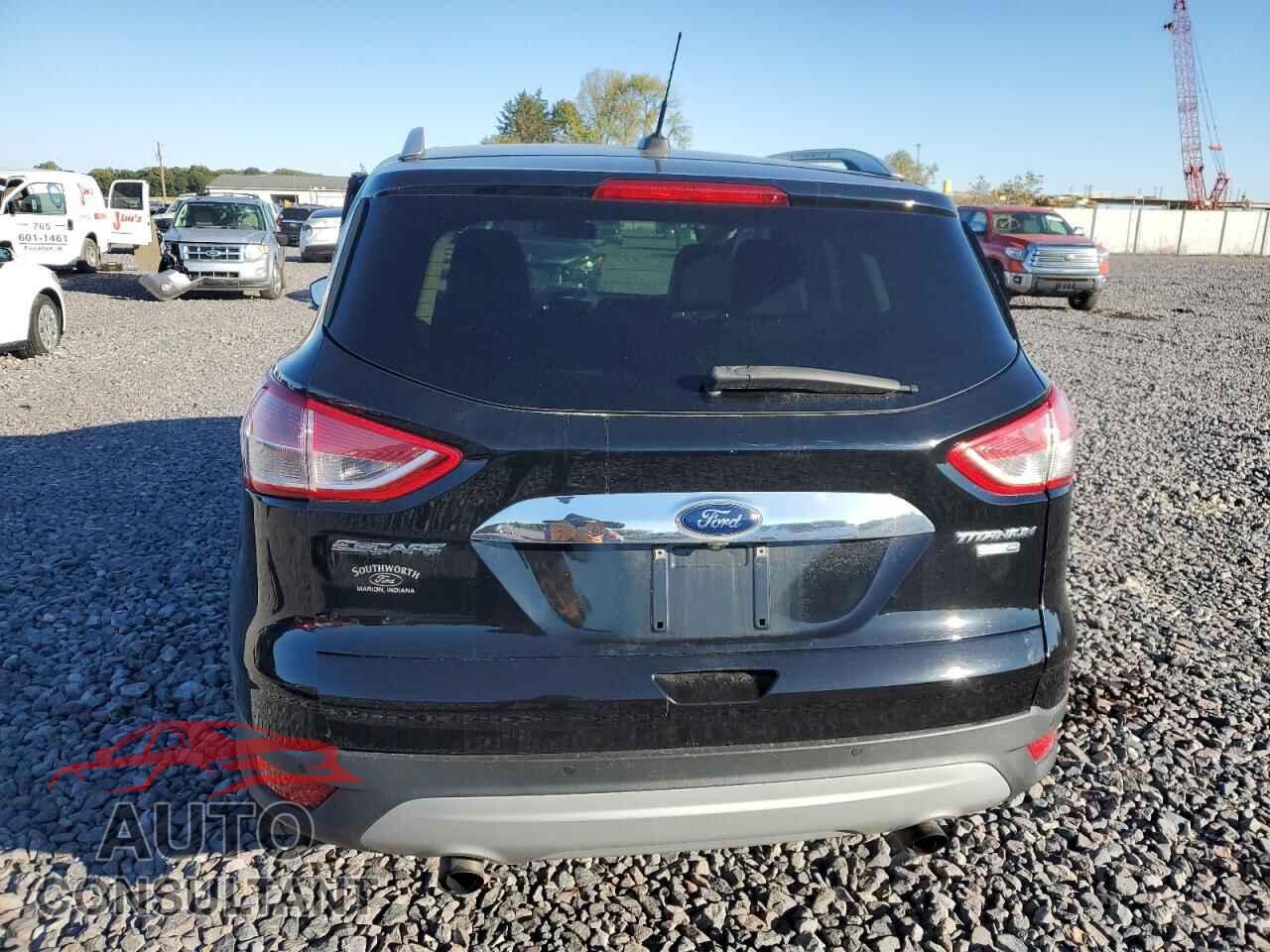 FORD ESCAPE 2016 - 1FMCU9J97GUB81373