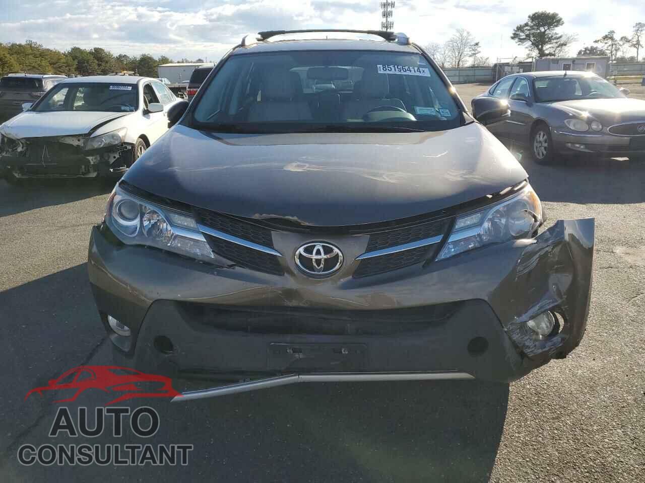 TOYOTA RAV4 2015 - 2T3DFREV2FW374865
