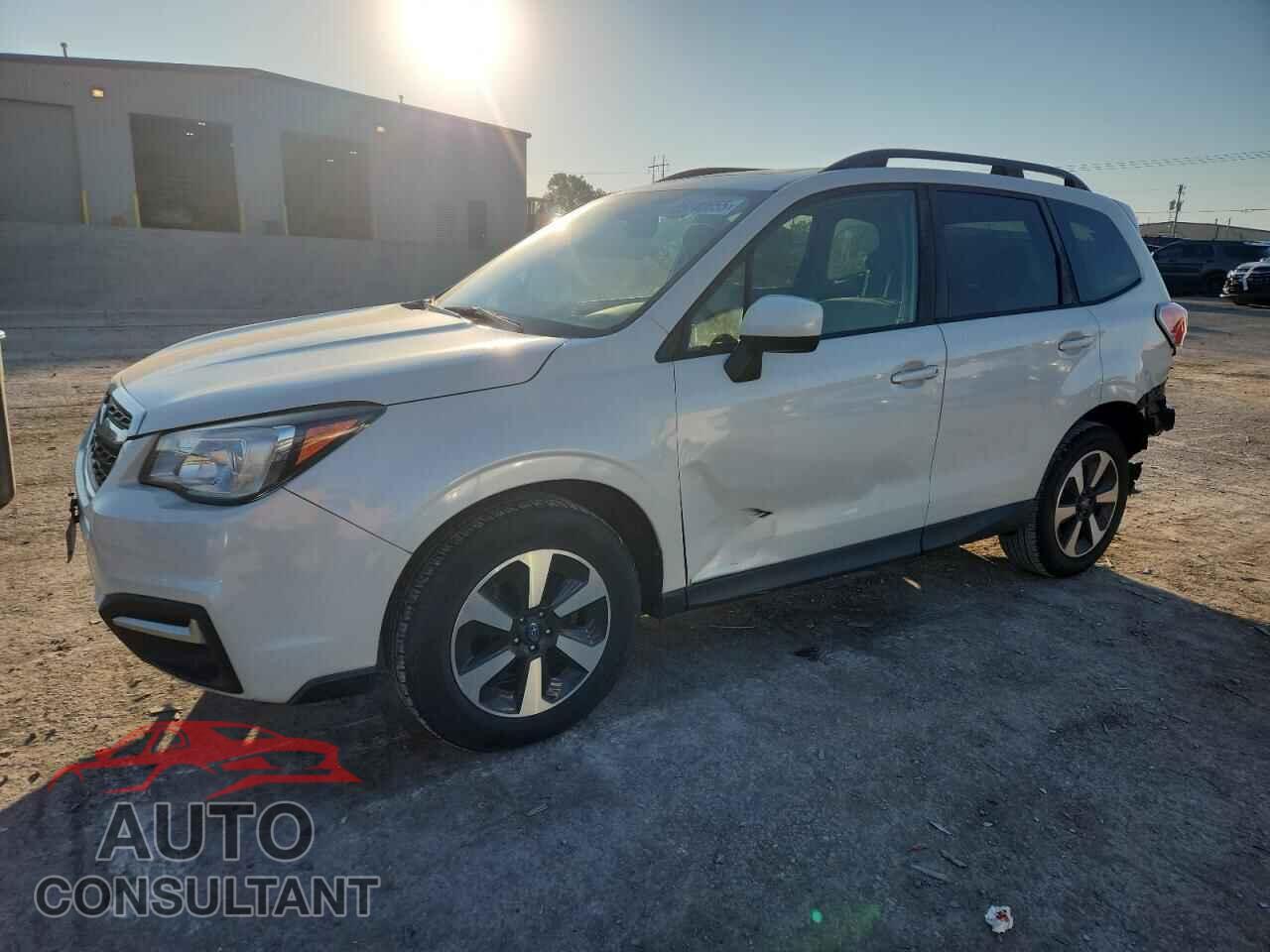 SUBARU FORESTER 2017 - JF2SJAGC7HH512400